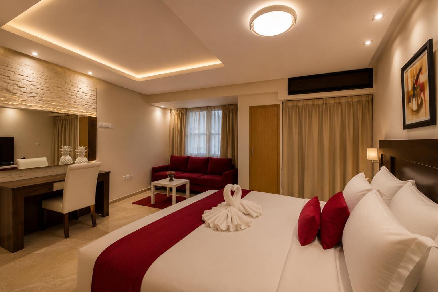 Deluxe Suite